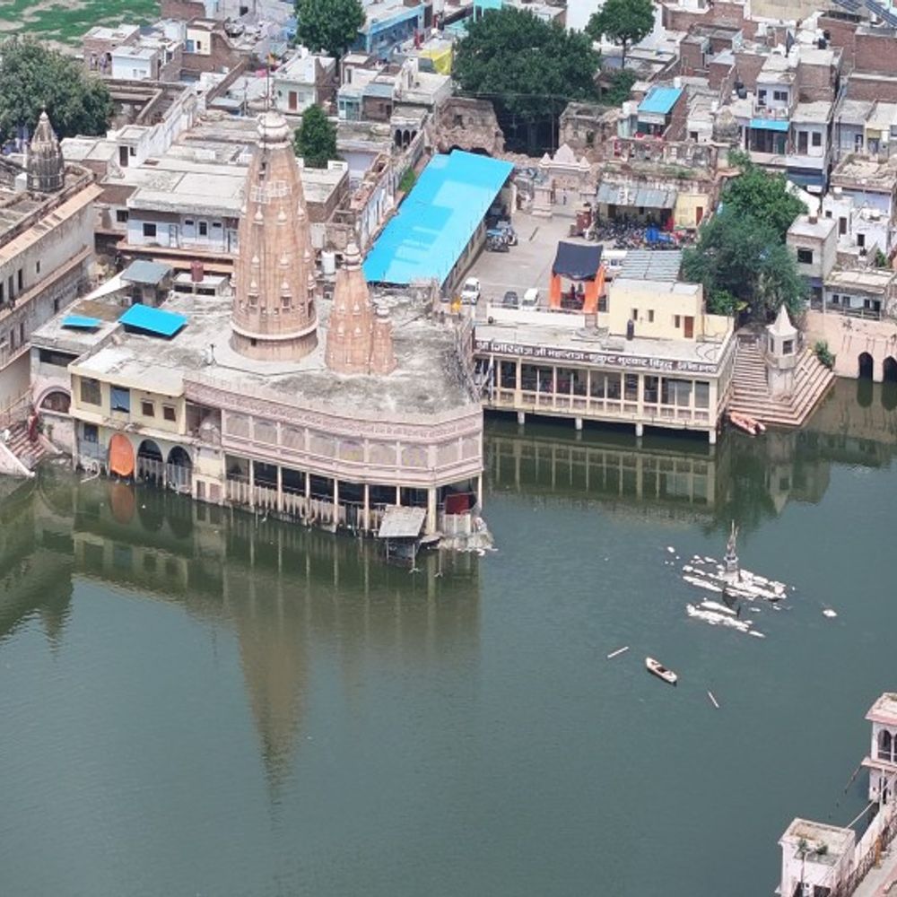 मुड़िया पूर्णिमा मेला के लिए बदली यातायात व्यवस्था:मथुरा गोवर्धन में 11 जुलाई तक यह रहेगा प्लान 