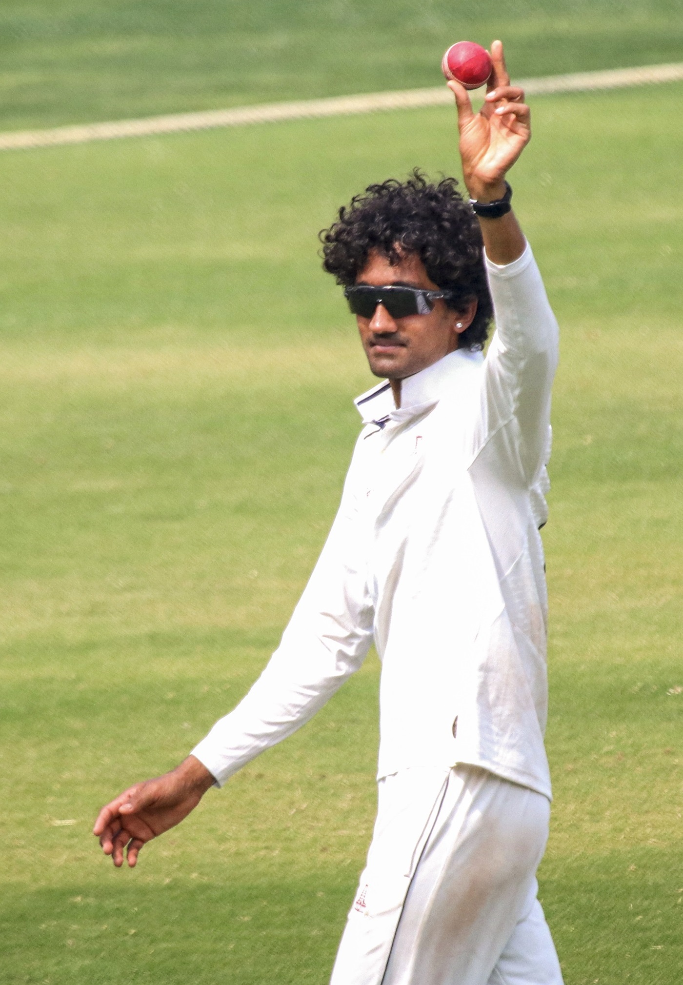​Surrey sign Sai Kishore for two-game County Championship stint 