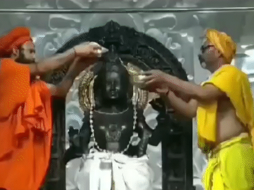 राम मंदिर के शिखर पर नवंबर में होगा ध्वजारोहण:प्रधानमंत्री समेत कई वीवीआईपी आ सकते हैं, दस हजार लोगों को भेजा जाएगा निमंत्रण 