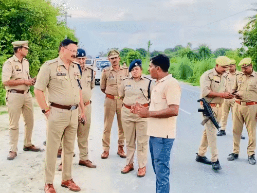 शाहजहांपुर में 10वीं के छात्र की हत्या:स्कूल से लौटते समय सीने में गोली मारी, कार में लाश लेकर भागे 