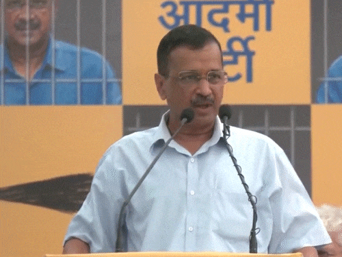 मोहाली में 8 जुलाई को लॉन्च होगी ‘केजरीवाल मॉडल’ किताब:जैस्मीन शाह ने लिखी; दिल्ली के शिक्षा-स्वास्थ्य सुधारों को बताया देश के लिए मिसाल 