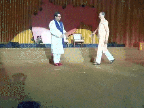 20 साल बाद ठाकरे परिवार एक साथ:उद्धव बोले- मराठी ने दूरियां खत्म की; राज बोले- फडणवीस ने वो किया जो बालासाहेब नहीं कर पाए 