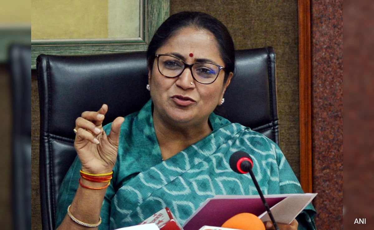 दिल्‍ली में 2 दिन में ही पुराने वाहनों को ईंधन ना देने की पॉलिसी वापस, जानें क्‍यों लिया गया ये फैसला 