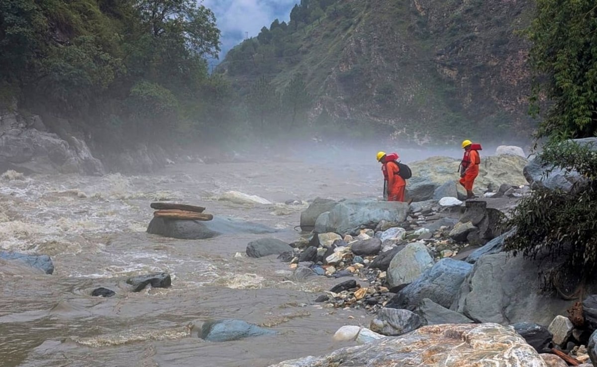 हिमाचल में मॉनसून का कहर: 13 दिनों में 63 मौतें, 40 लापता! 400 करोड़ से अधिक का नुकसान 