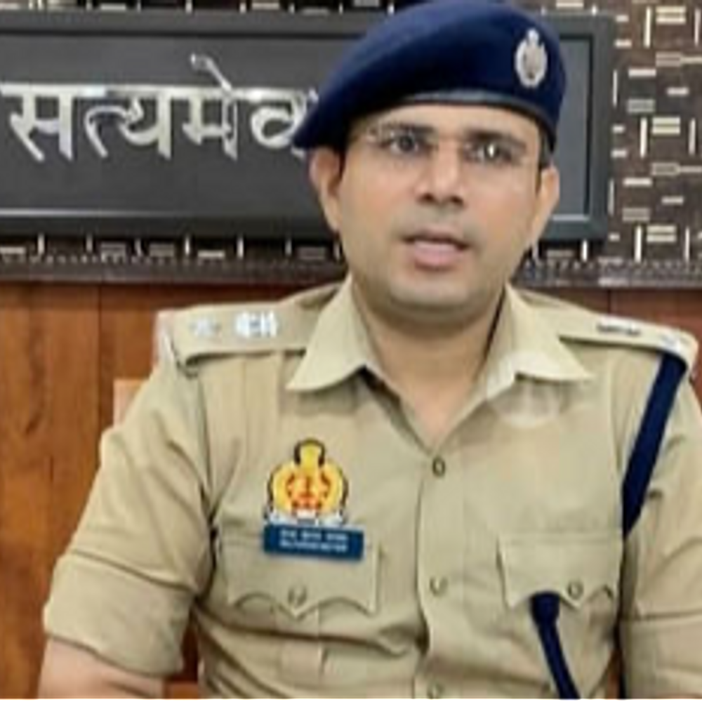 गोरखपुर पुलिस ने खोली 12 अपराधियों की हिस्ट्रीशीट:सभी को डाला गया ‘A’ केटेगरी में, पुलिस की निगरानी बढ़ी 